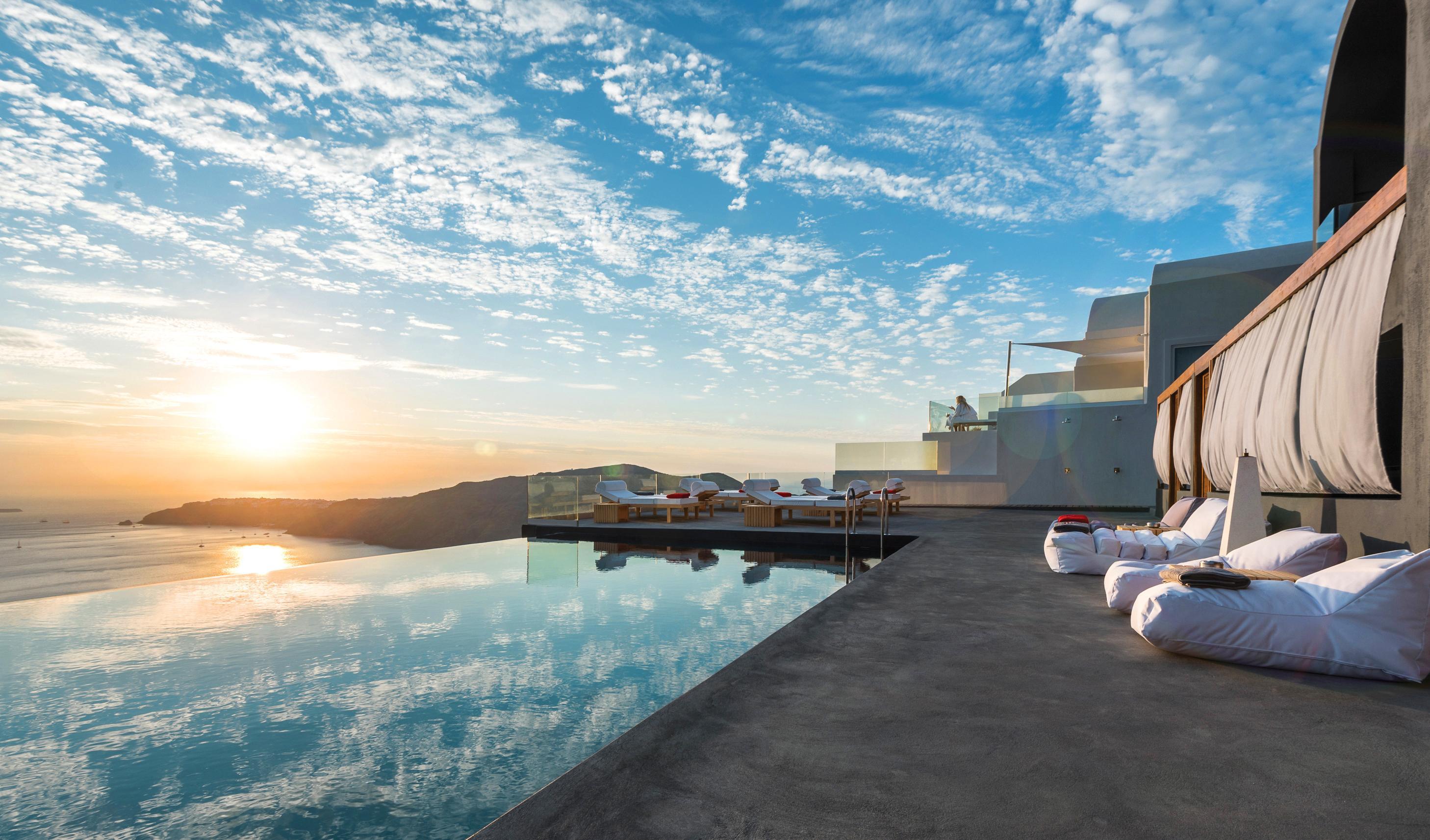 Resort West East Imerovigli (Santorini)